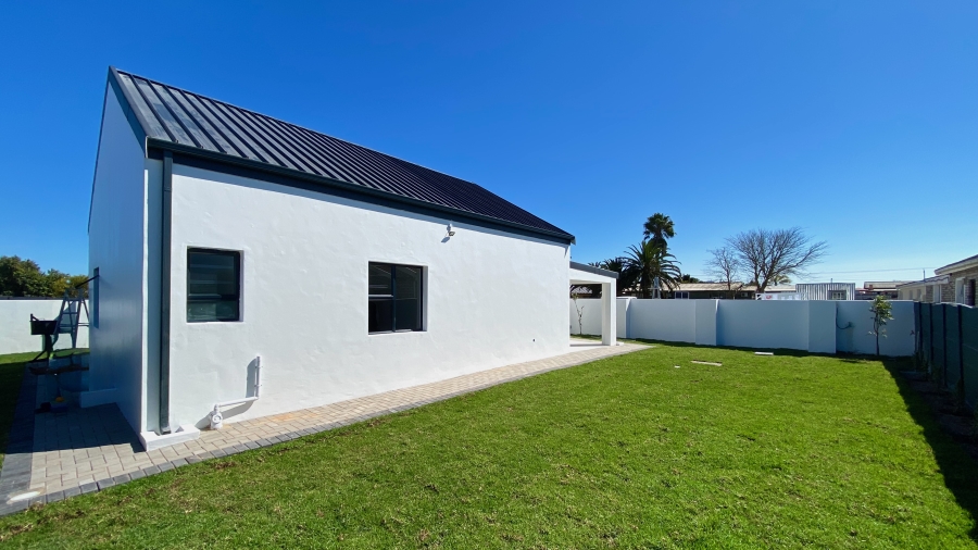 2 Bedroom Property for Sale in Velddrif Western Cape
